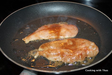 pan frying chicken in dates sauce