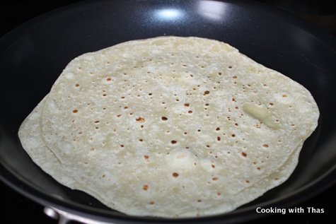 cooking roomali roti