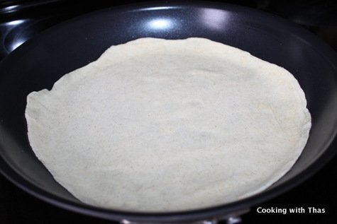 making roomali roti