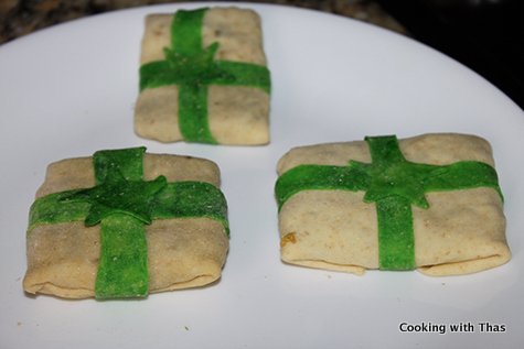 chicken box with wraps