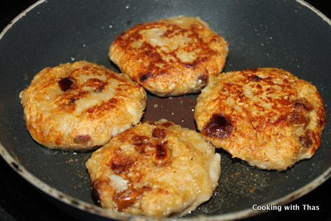 pan frying banana dates cutlet