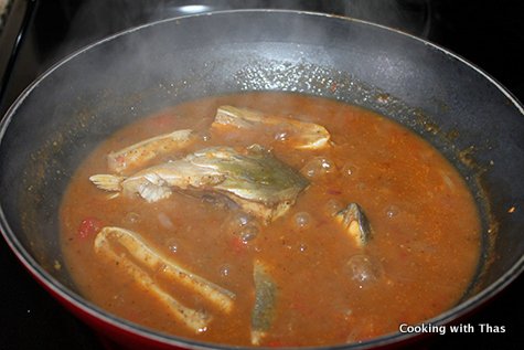 making gun powder fish curry
