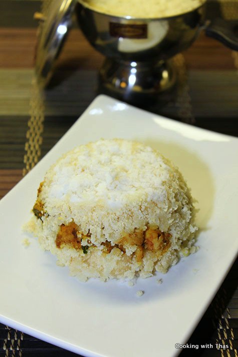 chicken stuffed semolina puttu