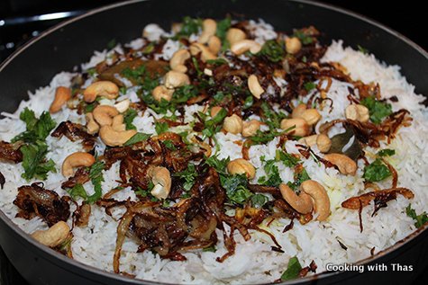layered thalassery biryani