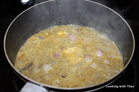 making curry leaf fish curry