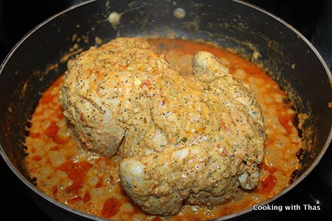 making-whole chicken-mughal style
