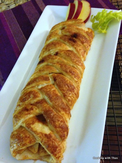 Apple-maple-syrup-danish