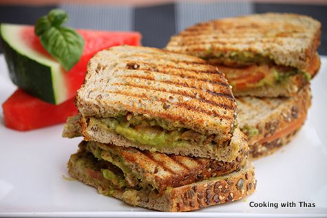 pesto-chicken-sandwich