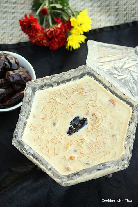 Dates Vermicelli in sweetened milk